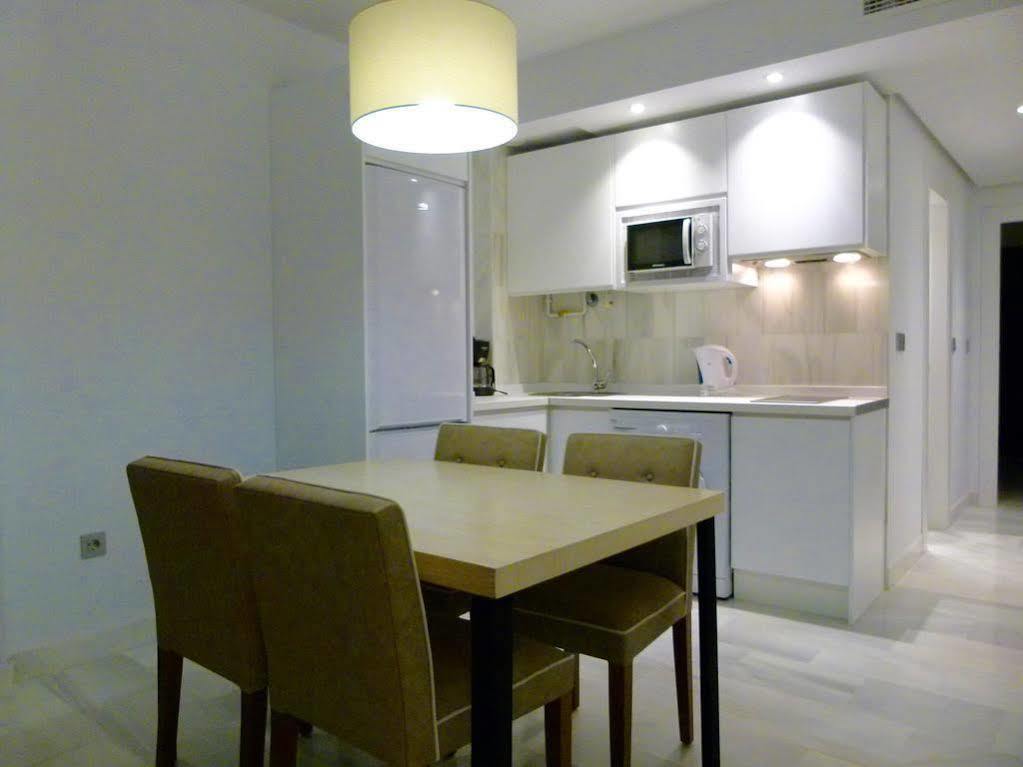 Urbanliving Gran Capitan Apartman Granada Kültér fotó