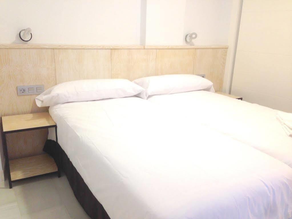 Urbanliving Gran Capitan Apartman Granada Kültér fotó
